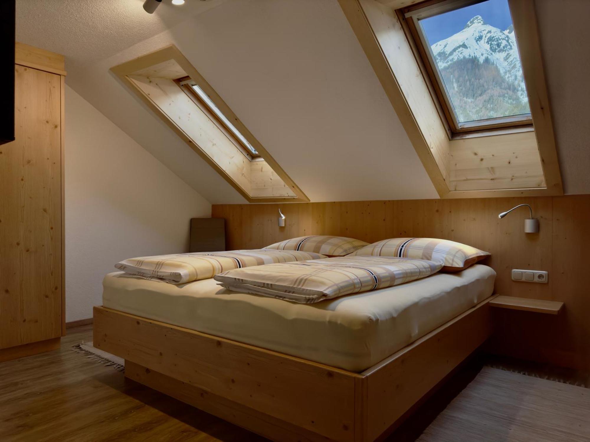 Appartement Haus St. Bernard à Pettneu am Arlberg Extérieur photo