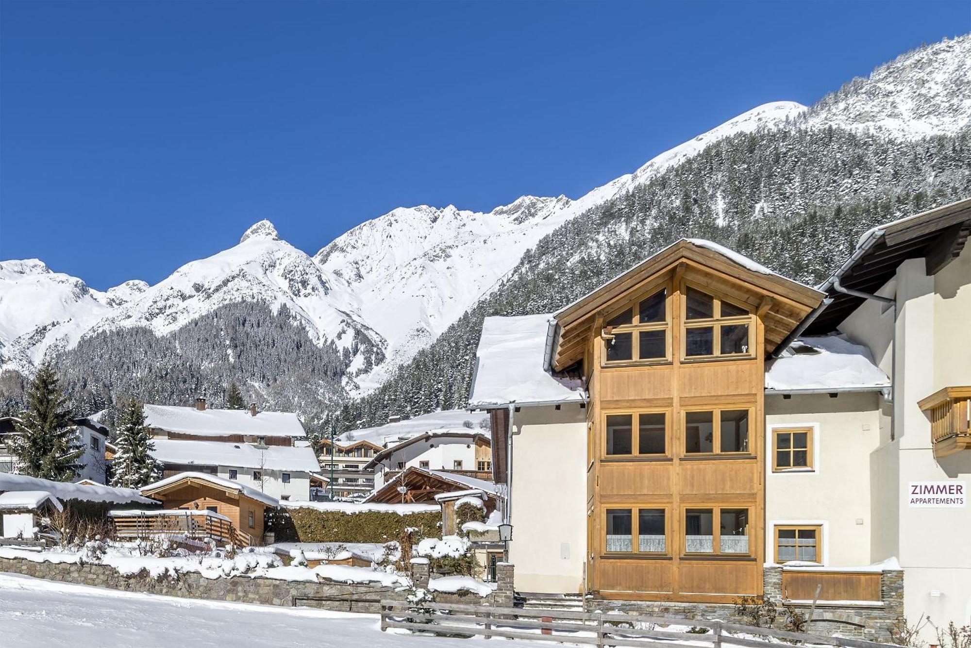Appartement Haus St. Bernard à Pettneu am Arlberg Extérieur photo