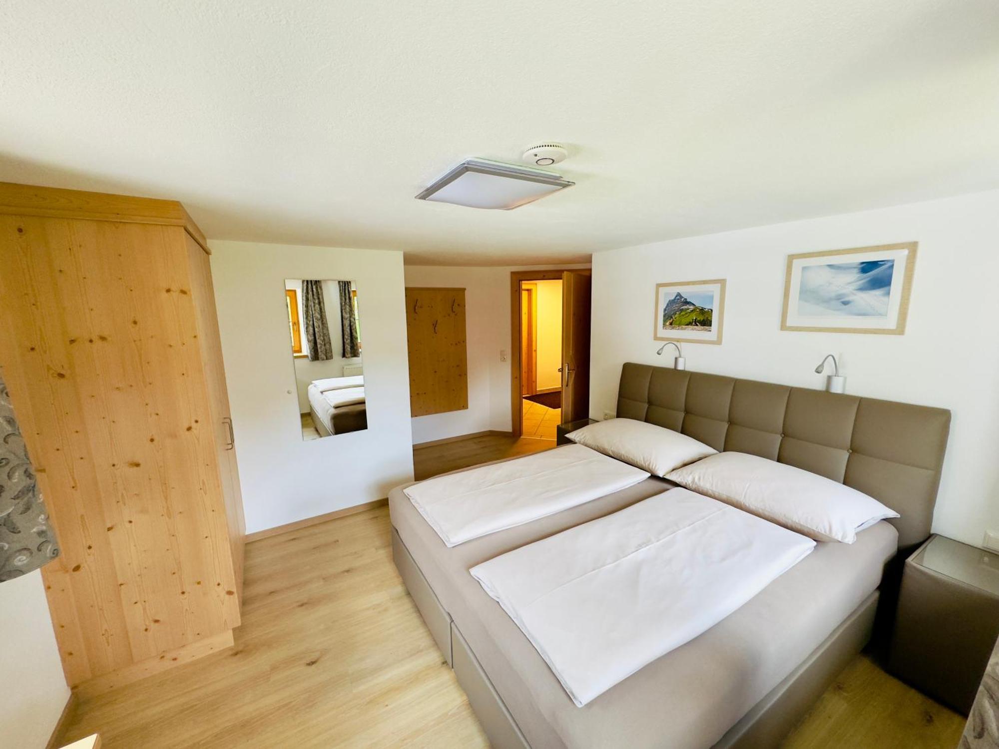 Appartement Haus St. Bernard à Pettneu am Arlberg Extérieur photo